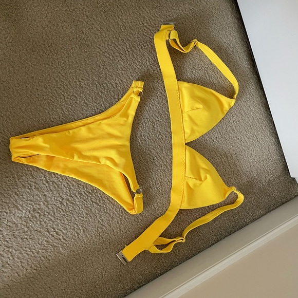 🤍NWT 3/$15 Yellow Bikini - Picture 4 of 5